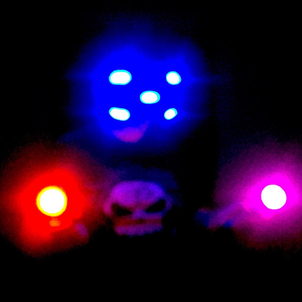 CR4F70R-PsVR