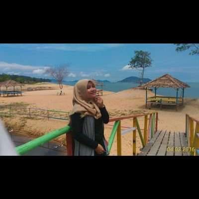 ERMMY ANGGRENA